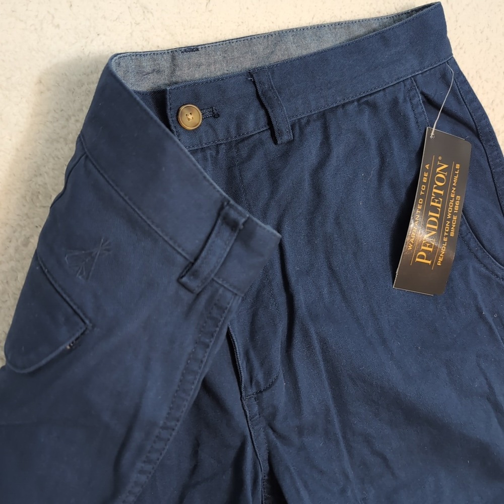NEW Pendelton Mens GOLF Shorts Mens 32x9.5" Blue Chino cotton Flap Pockets